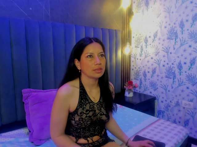 MeganCollins1 live webcam show