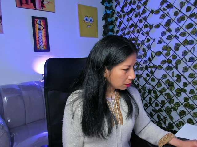 MeganCollins1 live cam on BongaCams
