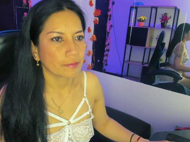 MeganCollins1 live cam on BongaCams