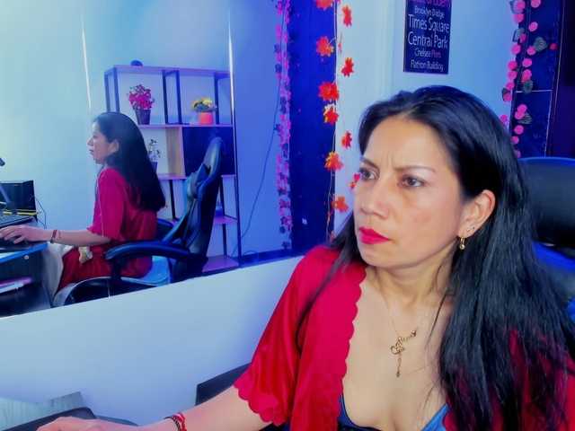 MeganCollins1 live cam on BongaCams