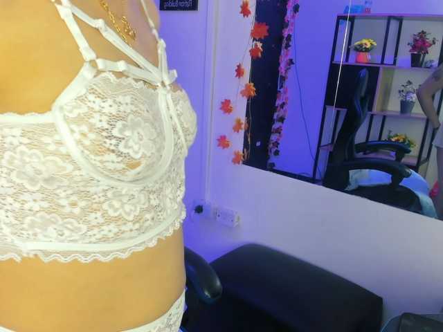 MeganCollins1