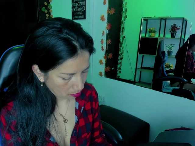 MeganCollins1 live cam on BongaCams