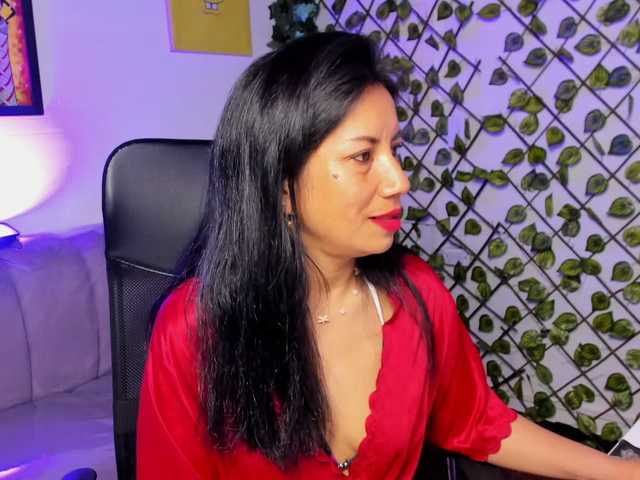 MeganCollins1 live cam on BongaCams