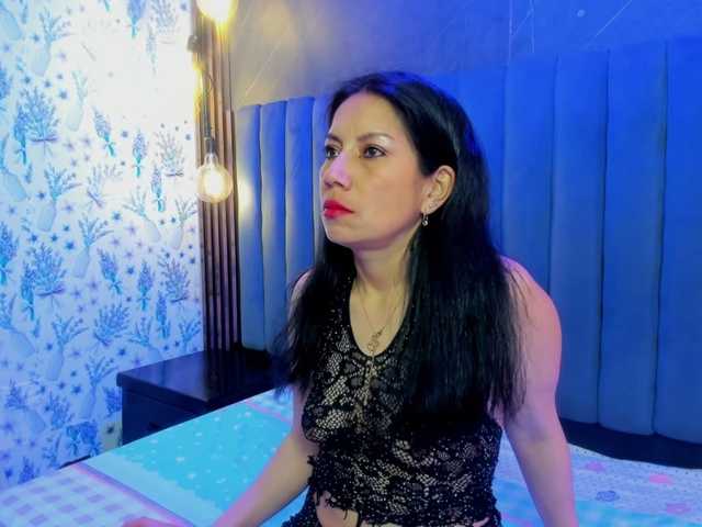 MeganCollins1 live cam on BongaCams