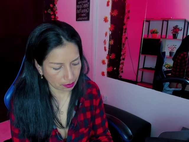 MeganCollins1 live cam on BongaCams