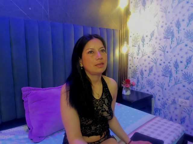 MeganCollins1 live cam on BongaCams