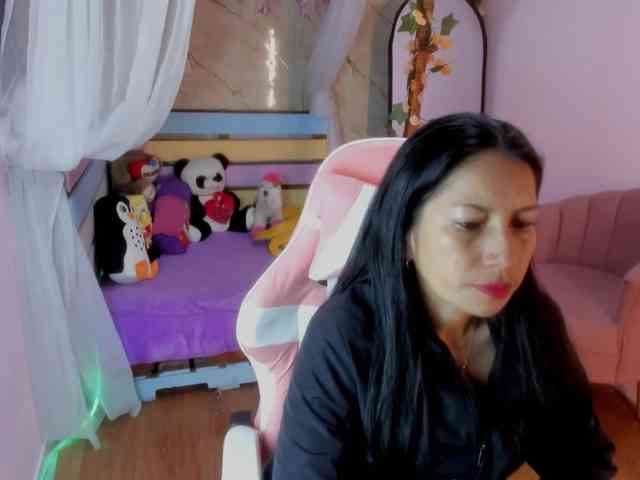 MeganCollins1 webcam