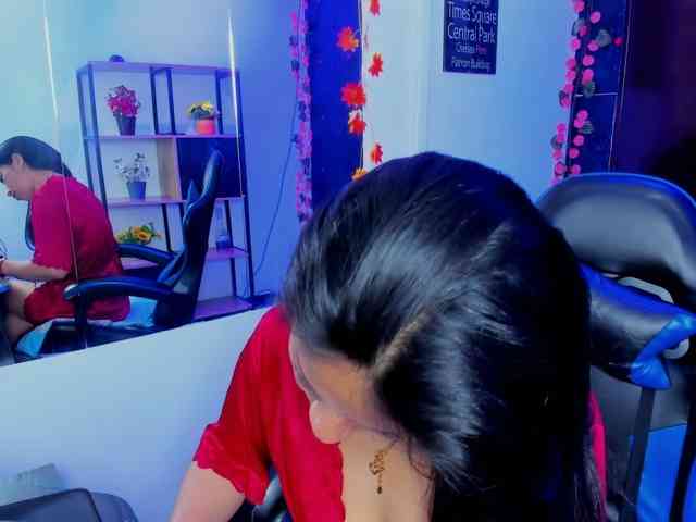 MeganCollins1 webcam