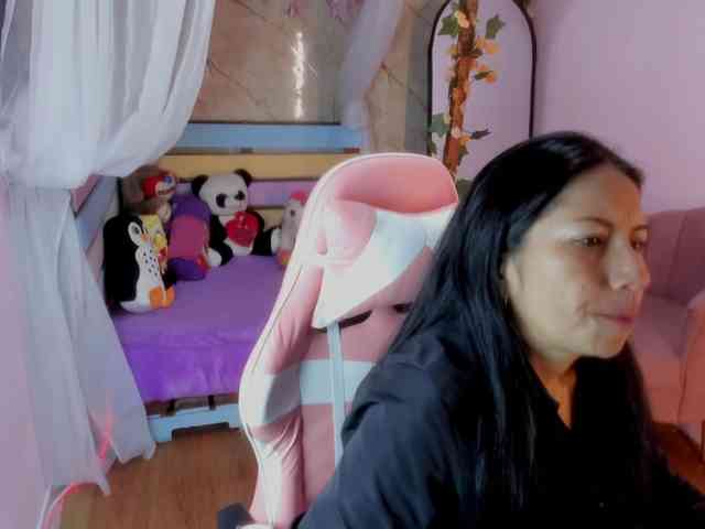 MeganCollins1 webcam