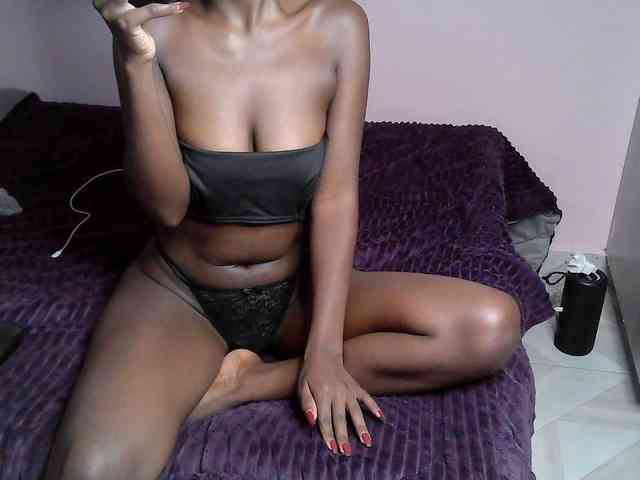 DiabolicalDiva webcam