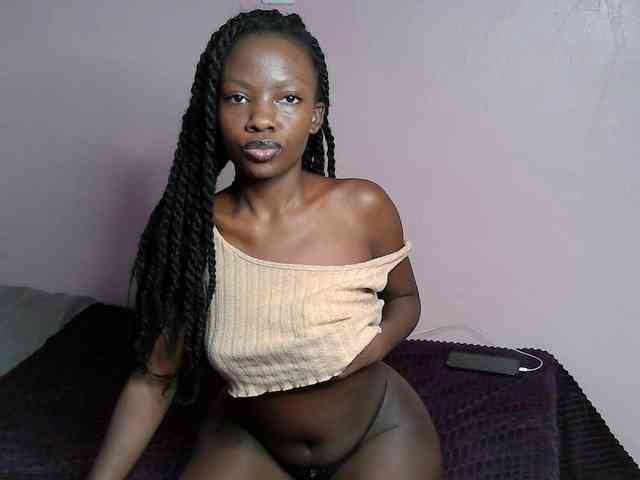 DiabolicalDiva webcam