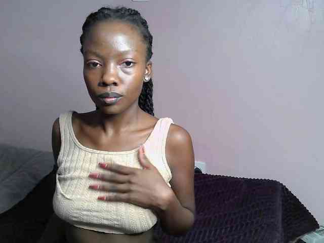 DiabolicalDiva webcam