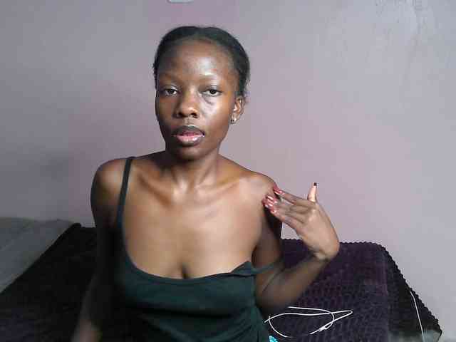 DiabolicalDiva webcam