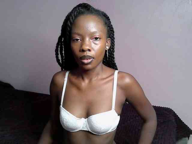 DiabolicalDiva webcam