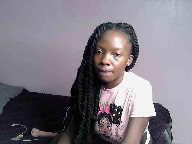 DiabolicalDiva webcam