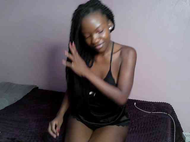 DiabolicalDiva webcam