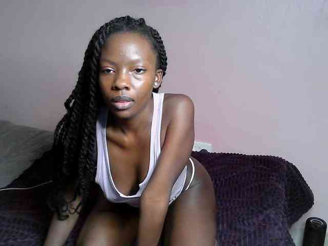 DiabolicalDiva webcam