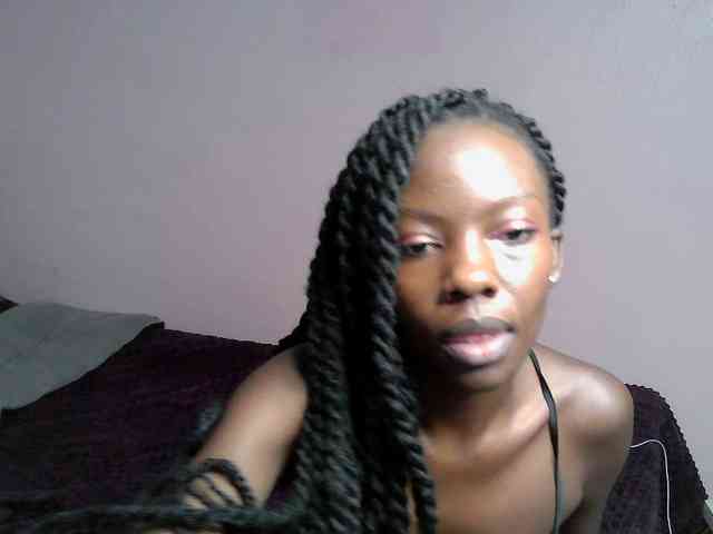 DiabolicalDiva webcam