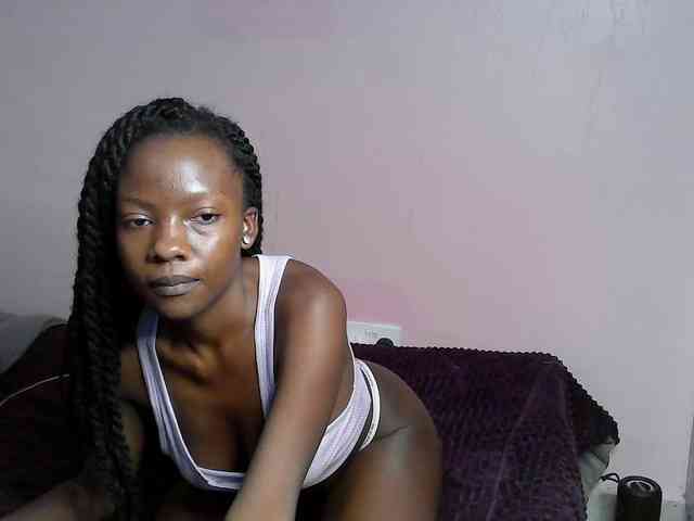 DiabolicalDiva webcam