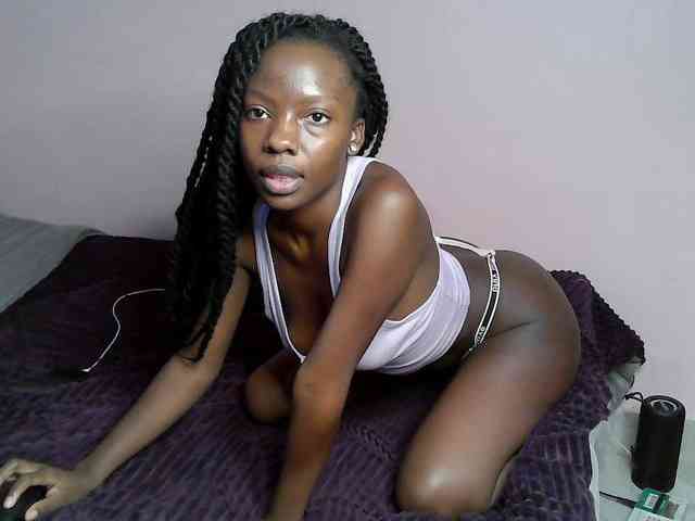 DiabolicalDiva webcam