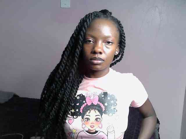 DiabolicalDiva webcam