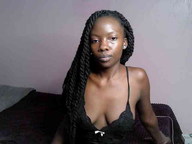 DiabolicalDiva webcam