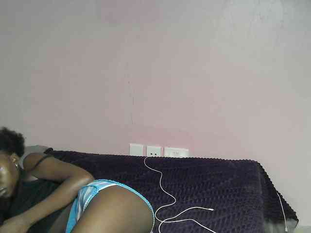 DiabolicalDiva webcam