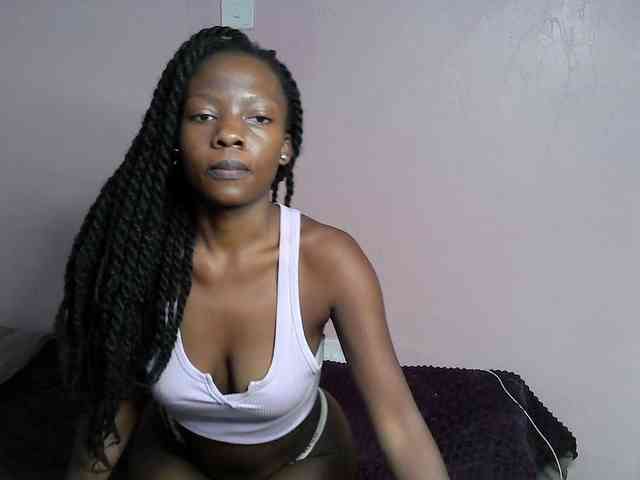DiabolicalDiva webcam