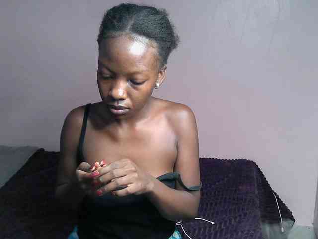 DiabolicalDiva webcam