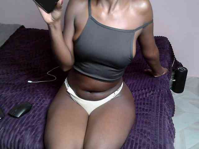 DiabolicalDiva webcam