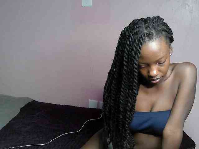 DiabolicalDiva webcam