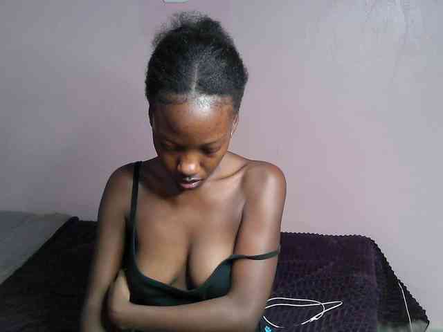 DiabolicalDiva webcam