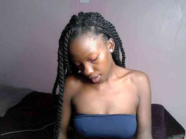 DiabolicalDiva webcam