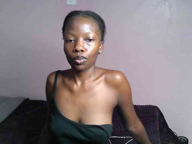 DiabolicalDiva webcam