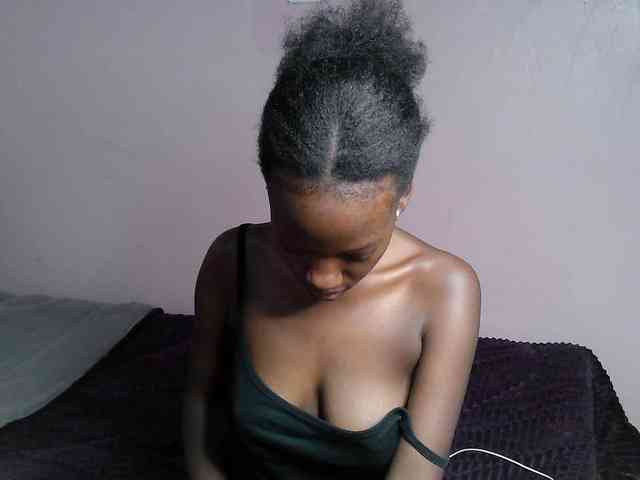 DiabolicalDiva webcam