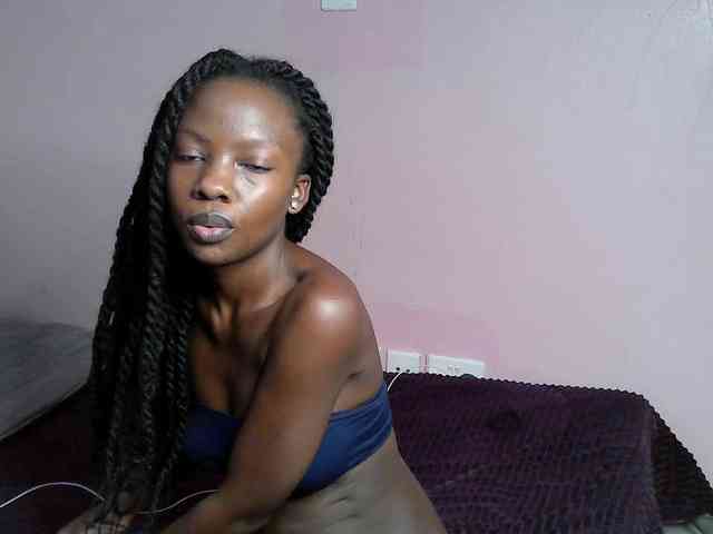 DiabolicalDiva webcam