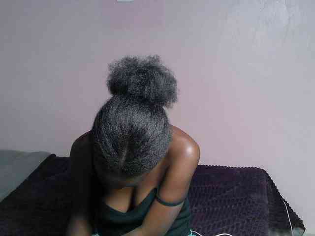 DiabolicalDiva webcam