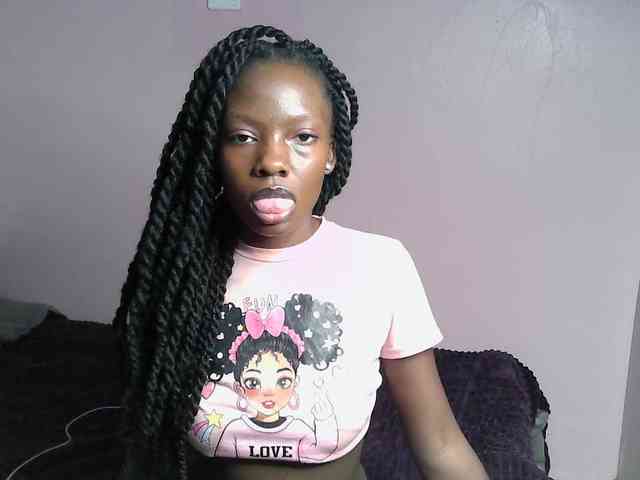 DiabolicalDiva webcam