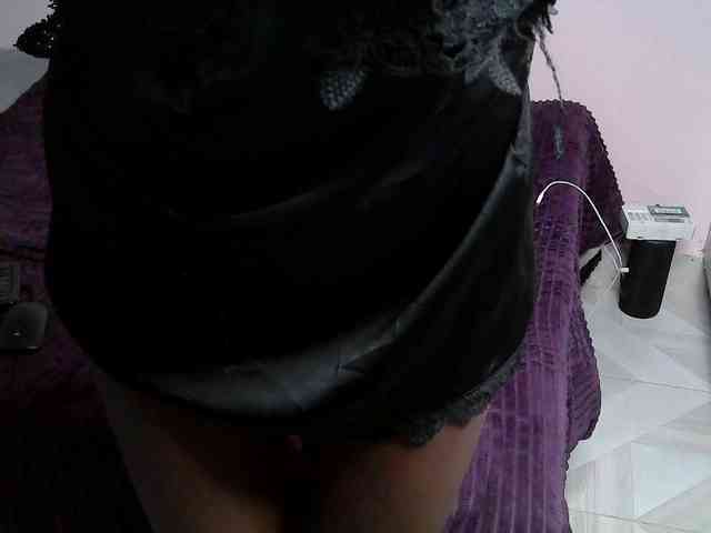 DiabolicalDiva webcam