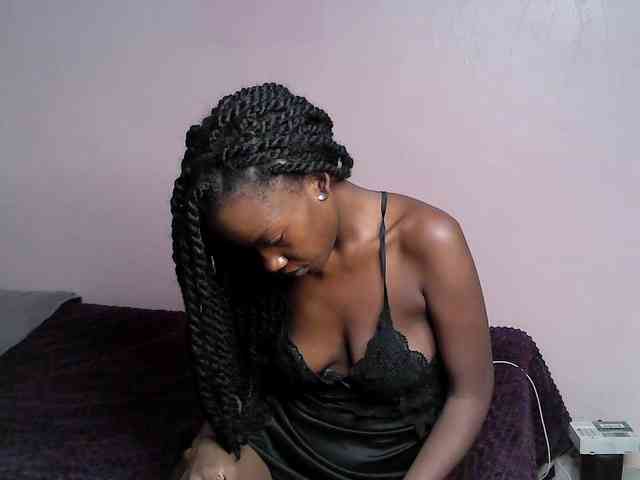 DiabolicalDiva webcam