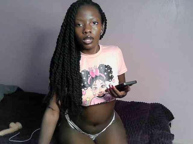 DiabolicalDiva webcam