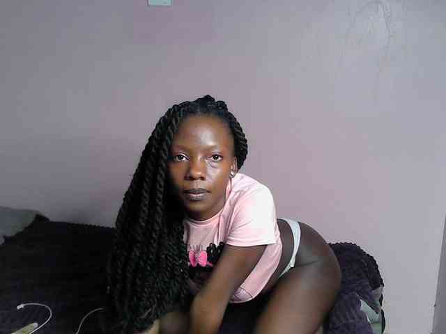 DiabolicalDiva webcam