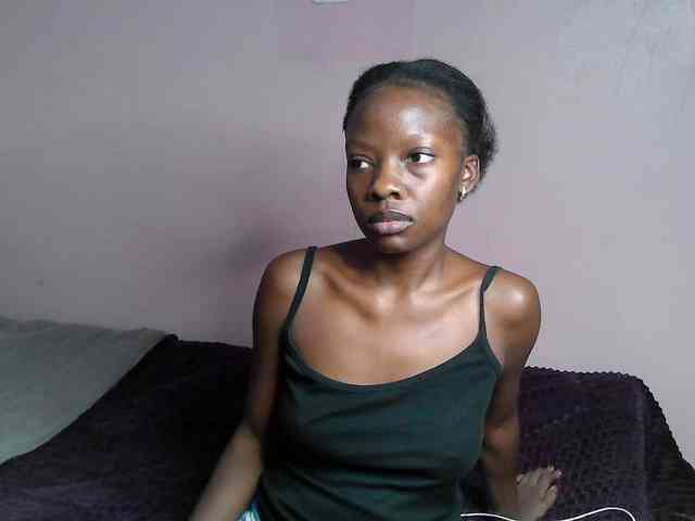 DiabolicalDiva webcam