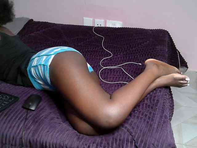 DiabolicalDiva webcam