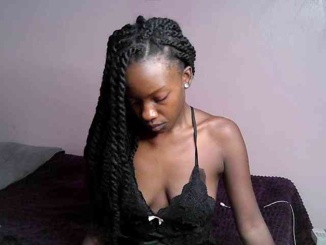 DiabolicalDiva webcam