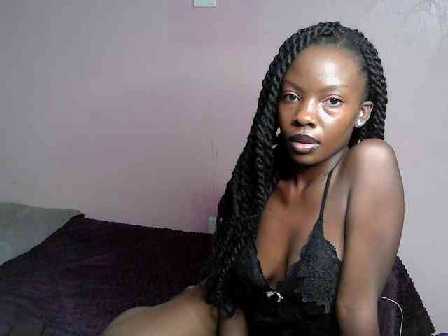 DiabolicalDiva webcam