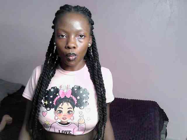 DiabolicalDiva webcam