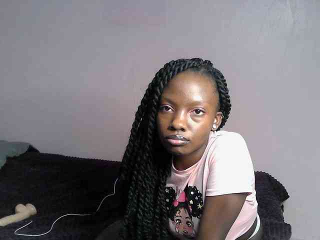 DiabolicalDiva webcam