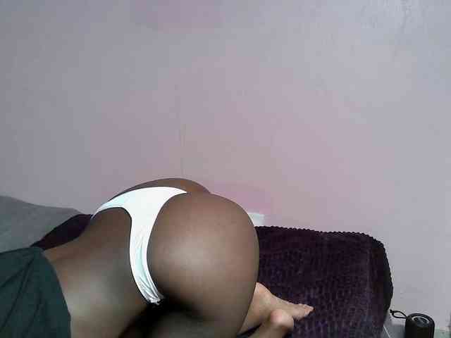 DiabolicalDiva webcam