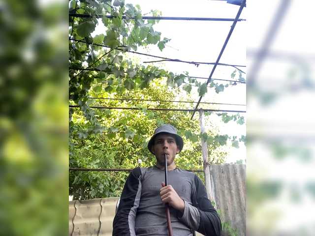 VMvano